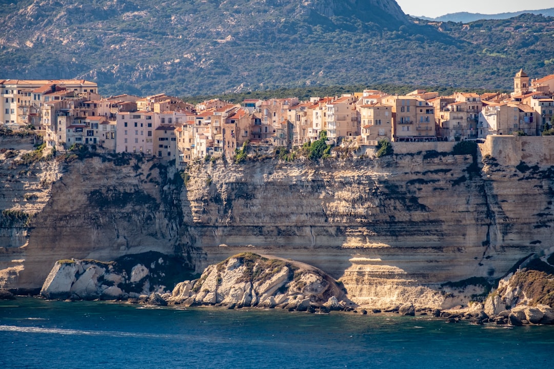 GR20 Corse : budget complet et tarifs 2026 (refuges, camping)