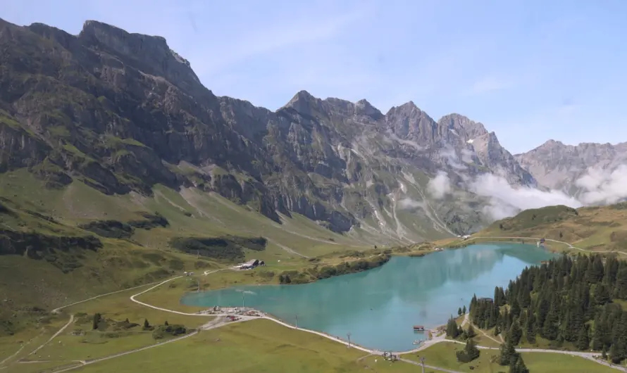Grande randonnée Jura : guide complet des GR 2026